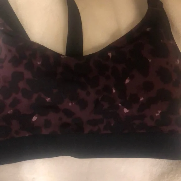 NWOT All In Motion Leopard Print 7/8 Legging & Sports Bra Set Size Small - Picture 14 of 16